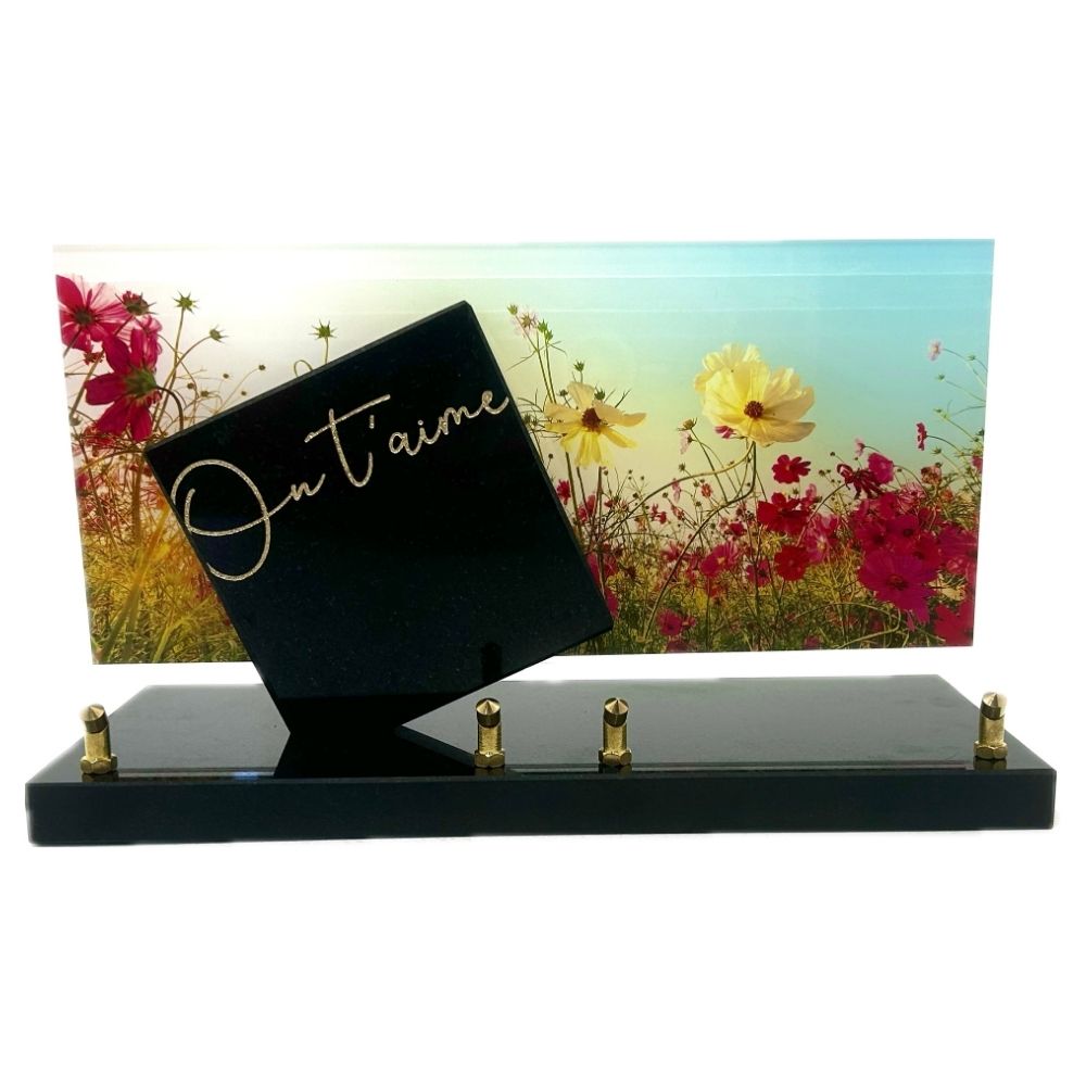 Plaque Funéraire Altuglas Fleurs Margot Granit On t’aime 33x20